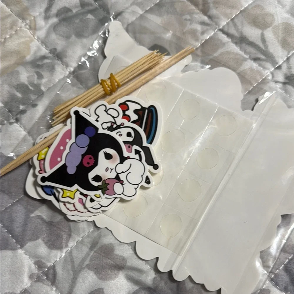 NWT Colorful Cartoon Character party decorations